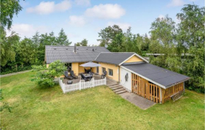 Cozy Home In Ebeltoft With Kitchen Ebeltoft